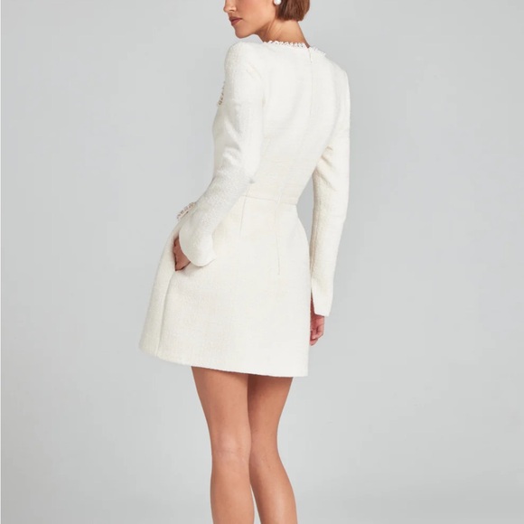 Elegant. Worn once. Perfect condition. Sz S/M. Fits a 6. Most beautiful dress - Picture 3 of 6